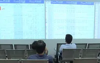 Bloomberg: Chứng khoán Việt Nam giảm điểm mạnh nhất thế giới