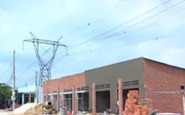 Bình Dương: Phòng trọ mọc ngay dưới đường điện 500KV