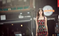 Á hậu Thanh Tú khoe vẻ đẹp mong manh tại Hàn Quốc