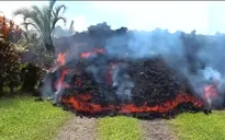 Núi lửa tại Hawaii tiếp tục phun dung nham