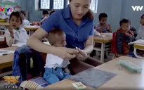 Hành trình đến trường của cậu bé mắc hội chứng người lùn