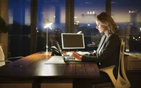 Phụ nữ làm việc ca đêm có khả năng mắc bệnh ung thư cao hơn