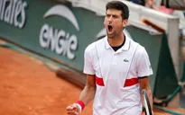 Pháp mở rộng 2018: Novak Djokovic hiên ngang vào vòng 4