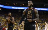 Game 1 chung kết NBA: LeBron James không "gánh nổi Cleveland Cavaliers
