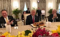 Tổng thống Mỹ được nhận quà sinh nhật sớm