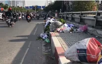 TP.HCM: Xử lý tình trạng xả rác trên các tuyến đường để giảm ngập