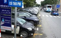 TP.HCM lùi thời điểm thu phí đỗ xe vỉa hè