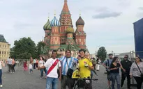 Cổ động viên Colombia đạp xe vượt 5.000km tới cổ vũ cho đội nhà
