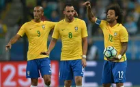 FIFA World Cup™ 2018: Giải quyết "sóng ngầm", băng đội trưởng Brazil lại được xoay tua