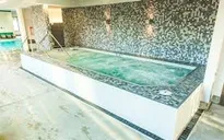 5 kiểu bồn tắm nước nóng có thể khiến bạn bị cảm