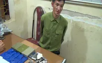 Thu giữ nhiều súng trong nhà đối tượng mua bán ma túy