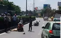 Xe tải tông vào xe CSGT, một chiến sĩ bị thương nặng