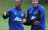 Huyền thoại Man Utd gọi Arsenal là "CLB thiếu nhi"