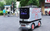Trung Quốc: Bắc Kinh triển khai dịch vụ giao hàng bằng robot