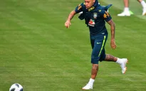 Neymar tập trở lại sẵn sàng cho trận Costa Rica