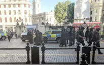 Đe dọa đánh bom ga tàu ở London, Anh