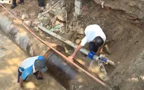 Nha Trang: Xuất hiện hố sâu trên vỉa hè