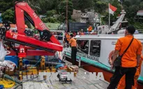 Indonesia: Thêm một vụ lật tàu trên hồ Toba