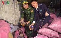 Bắt giữ vụ vận chuyển lượng lớn pháo lậu từ Lào về Việt Nam