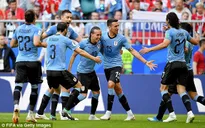 KẾT QUẢ FIFA World Cup™ 2018: Thắng ấn tượng ĐT Nga, ĐT Uruguay giành ngôi nhất bảng A