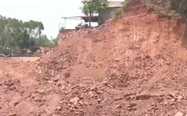 Bắc Giang: Đồi bị "xẻ thịt" để xây dựng công trình sai phép
