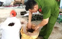 Bắt quả tang cơ sở sản xuất cà phê giả tại TT- Huế
