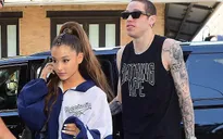 Ariana Grande hạnh phúc ra phố cùng bạn trai