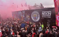 Liverpool nhận án phạt từ UEFA