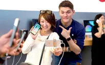 Bạn cần bao nhiêu ngày làm việc để có thể mua được iPhone X?