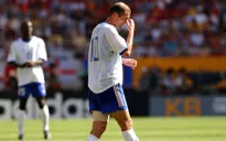 Những cú “sảy chân” hiếm có khó tin ngay tại vòng bảng World Cup