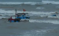 Nghệ An khẩn trương tìm kiếm tàu cá cùng 17 ngư dân mất liên lạc