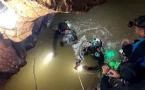Đội cứu hộ thợ lặn và sứ mệnh cao cả đầy hiểm nguy