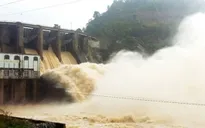 Thủy điện Hòa Bình diễn tập xả lũ