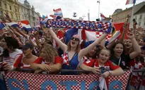 Biển người chào đón ĐT Croatia tại quê nhà