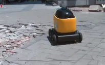 Robot giao hàng tại Trung Quốc