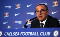 HLV Sarri "điên tiết" với thói mua người tùy tiện của Chelsea
