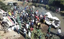 Tanzania: Xe container đâm xe khách làm 20 người thiệt mạng
