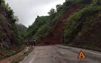 Mưa lớn kéo dài, Quốc lộ 6 ở Sơn La sạt lở nghiêm trọng