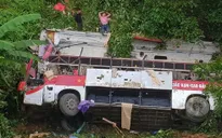 Phó Thủ tướng chỉ đạo khẩn vụ xe khách lao xuống vực ở Cao Bằng