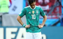 "Ozil không có thực tài, giỏi làm hình ảnh hơn là chơi bóng"