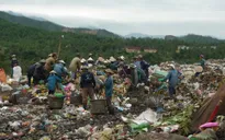 Tiêu điểm: Ùn ứ rác thải sinh hoạt đô thị