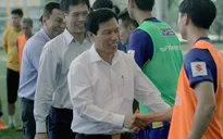 Bộ trưởng Nguyễn Ngọc Thiện thăm và động viên ĐT U23 Việt Nam