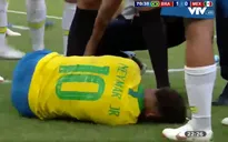Hài hước FIFA World Cup™ 2018: VAR "mách tội", Neymar giãy đành đạch vẫn không được "thương"