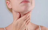 Làm sao để biết mắc ung thư tuyến giáp hay không?