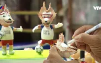 Độc đáo linh vật World Cup được làm từ vỏ trứng
