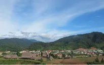 Quảng Nam: Nắng nóng, gia tăng trẻ em miền núi nhập viện