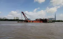 Tìm thấy thi thể 2 nạn nhân trong vụ sà lan chìm trên sông Sài Gòn