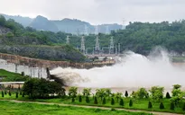 8h sáng nay (7/7), mở 1 cửa xả đáy hồ Sơn La và hồ Hòa Bình