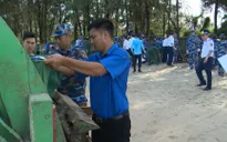 Chung tay làm sạch môi trường biển bảo vệ màu xanh đảo ngọc Cô Tô