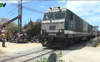 “Dừng lại quan sát trước khi qua đường ngang vì an toàn của bản thân và xã hội”